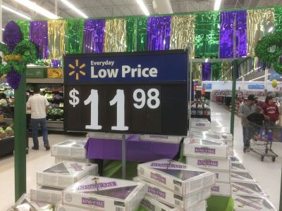 キングケーキ売り場