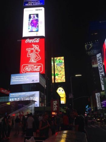 タイムズスクエア2