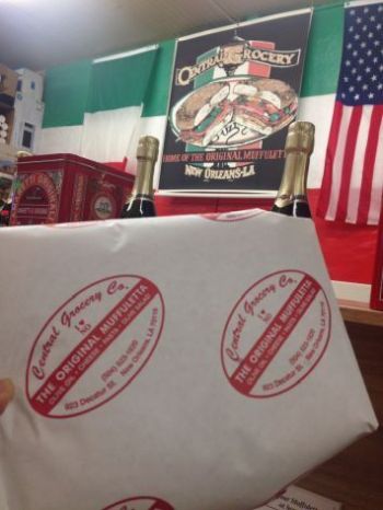 袋に入ったマファレッタ