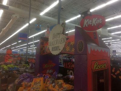 スーパー内の風景