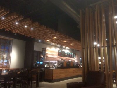 コビントンのスタバ店内